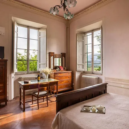 In An 1800s Frescoed With Panoramic Solarium And Historic Park - Mastrangelo Bed & Breakfast Colli del Tronto