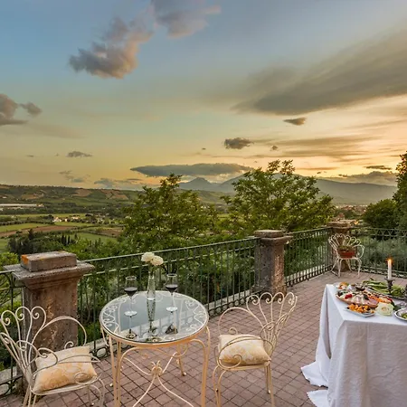 In An 1800s Frescoed With Panoramic Solarium And Historic Park - Mastrangelo *
